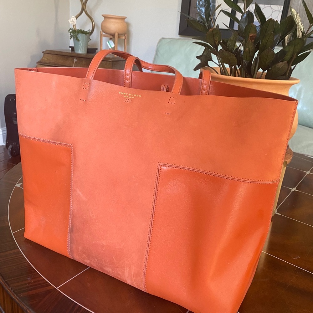 Tory Burch Block T tote bag purse orange